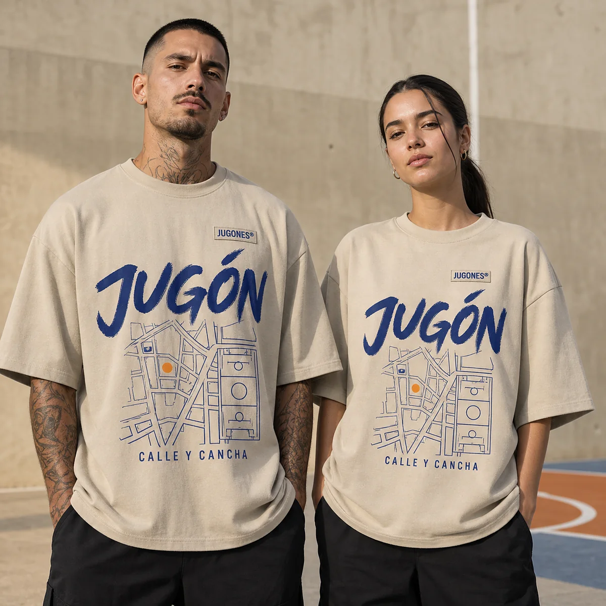 Camiseta Aura Local de la Colección Aura 01, llevada en corte jugón y en corte jugona