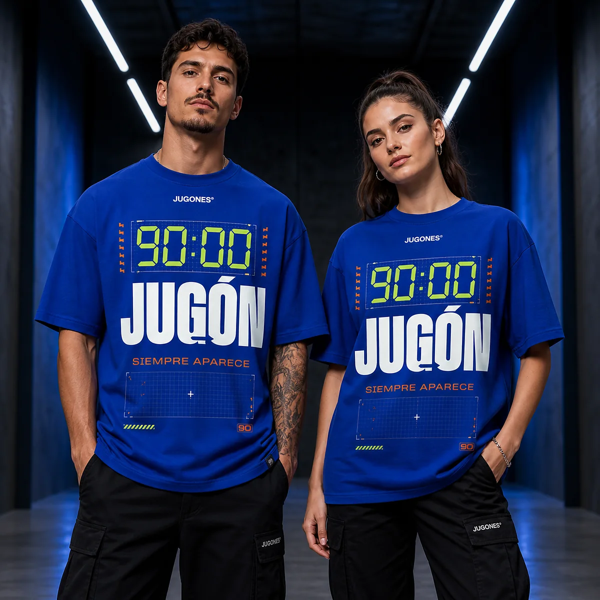 Camiseta Minuto 90 de la Colección Aura 01, llevada en corte jugón y en corte jugona