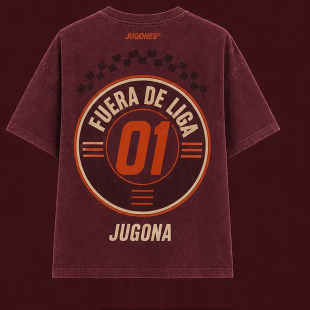 Camiseta Fuera de Liga, corte jugona, vista trasera