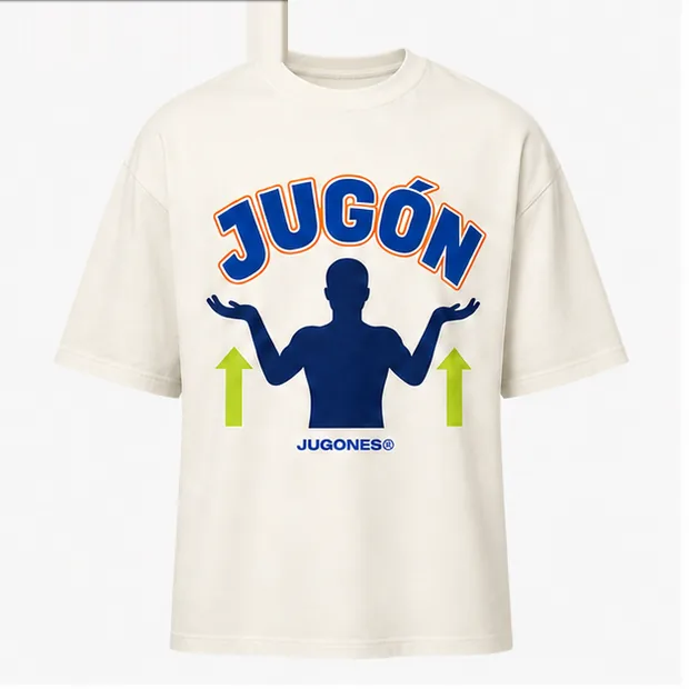 Camiseta Palmas Arriba en Blanco roto, vista delantera con la palabra JUGÓN